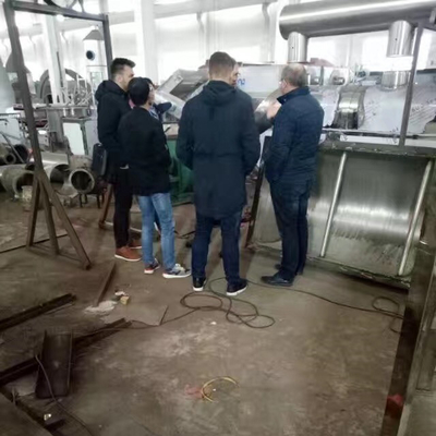 Stainless Steel Breadcrumb Vibrating Fluidized Bed Dryer In Food Industry