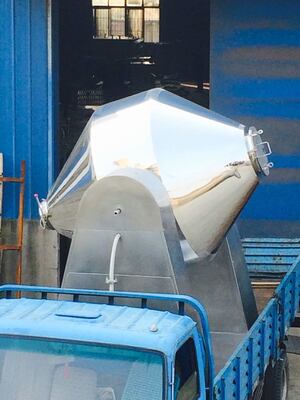 Customized Double Cone Vacuum Dryer Energy Saving Precise Temperature Control