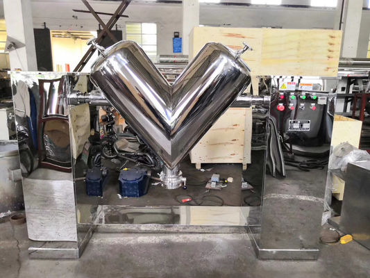 Dust Free SUS304 Amino Acid V Type Powder Mixer For Foodstuffs Industry